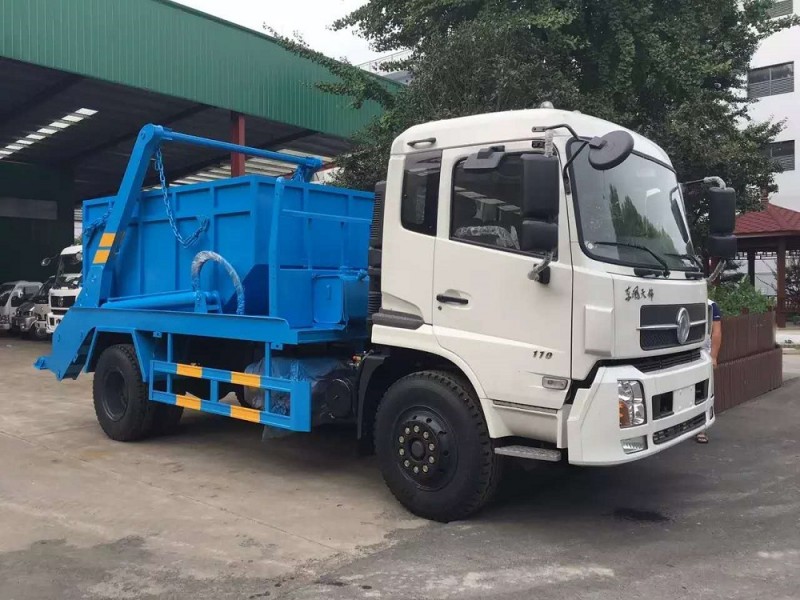 東風天錦10-12方擺臂垃圾車