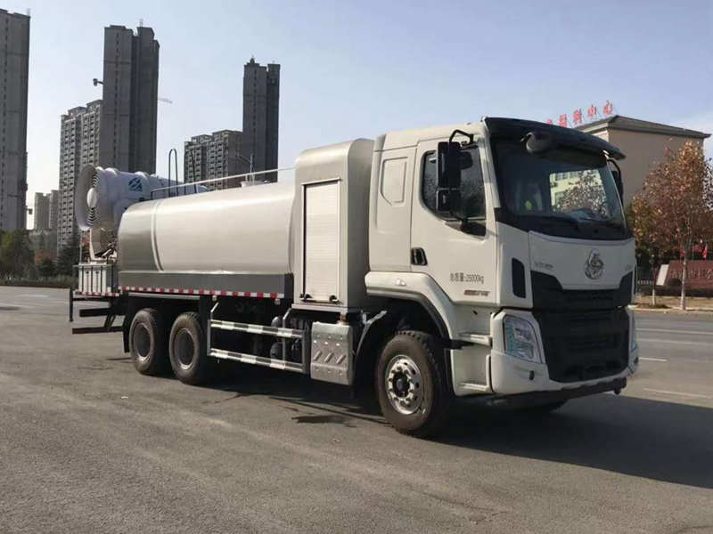 柳汽后八輪抑塵車